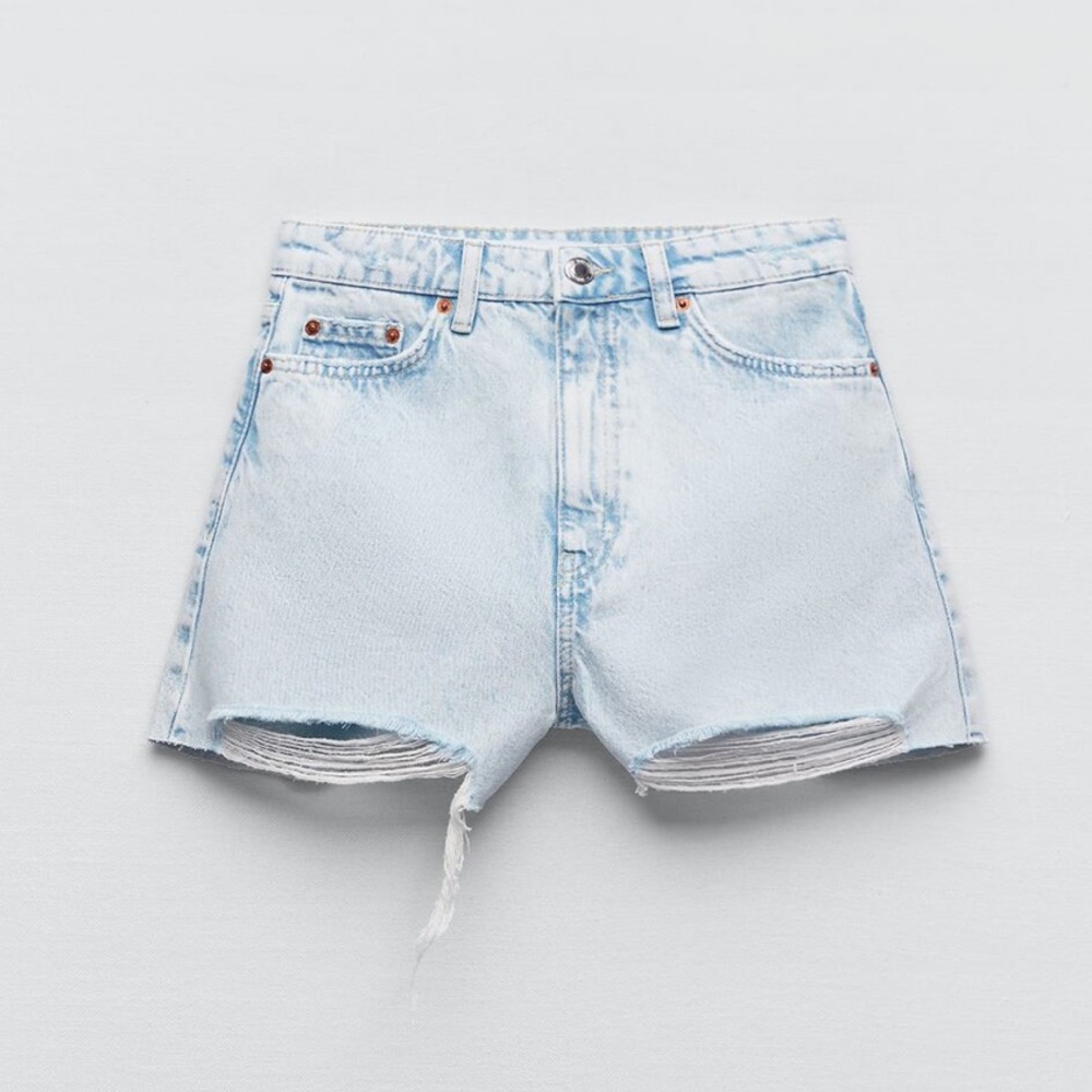 ZARA DISTRESSED SHORTS